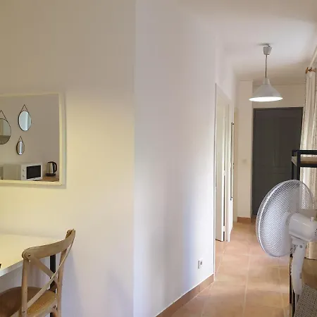 De L'eglise Calvi (Corsica)