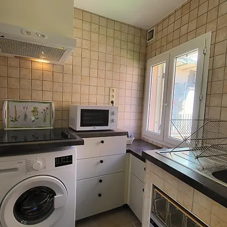 De L'eglise Calvi (Corsica)