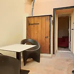 Apartment De L'eglise, Centre Historique, Rue Pietonne *