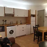 Apartment De L'eglise, Centre Historique, Rue Pietonne *