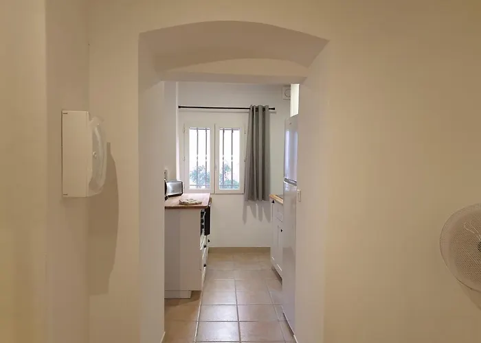 De L'eglise Appartement *