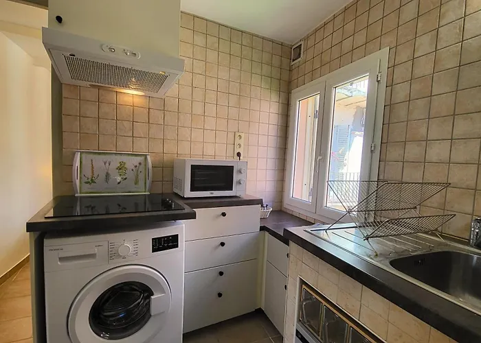 De L'eglise Calvi (Corsica)